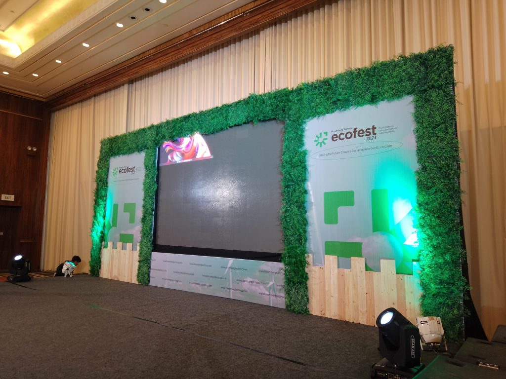 Sewa Backdrop Dekorasi Artificial Jakarta