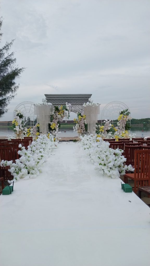 Sewa Panggung Melamin Putih Jakarta