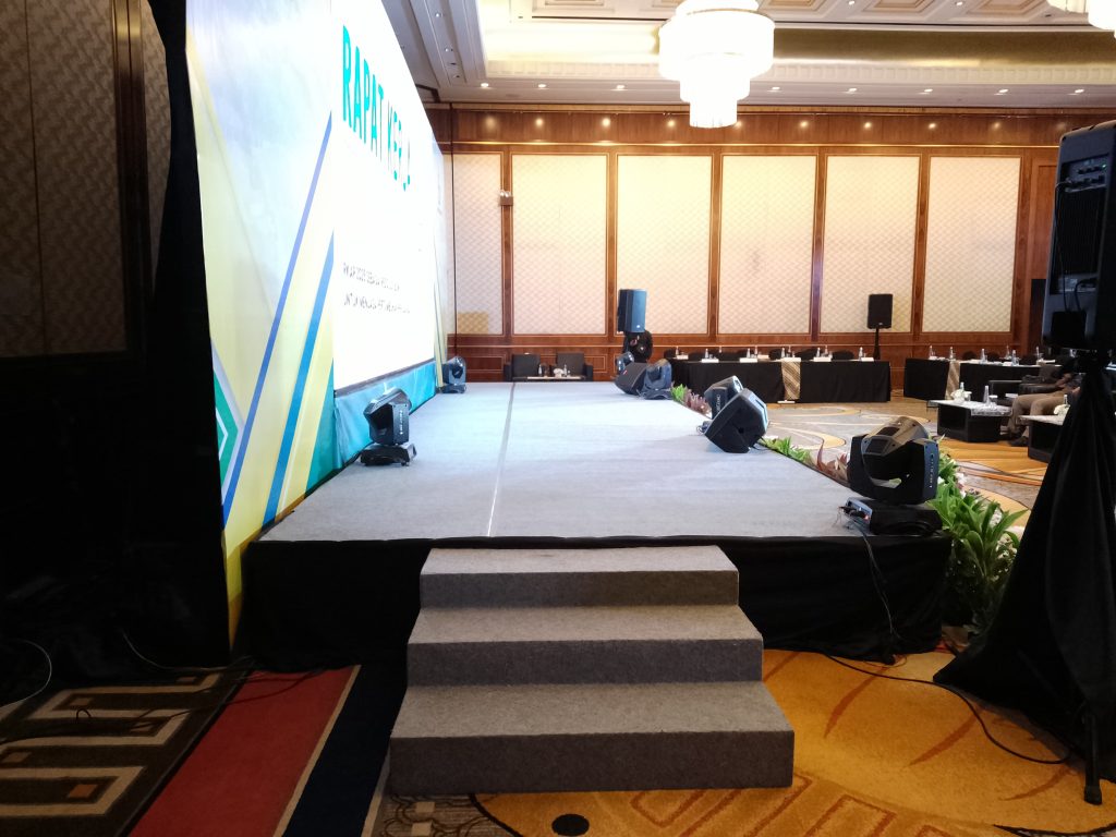 Sewa Wings Backdrop Custom Jakarta