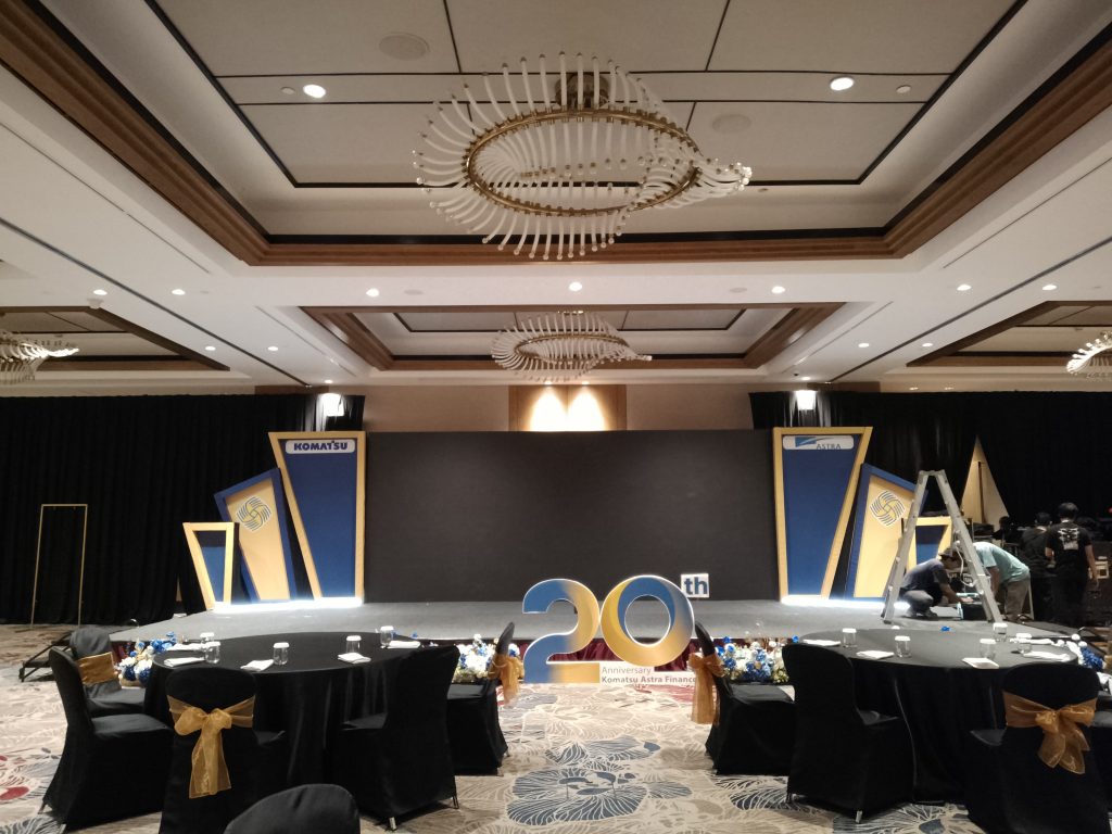 Sewa Wings Backdrop Jakarta Pusat