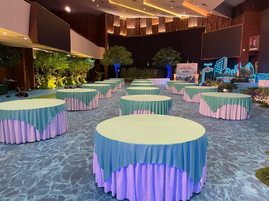 Sewa Meja Bulat Tangerang