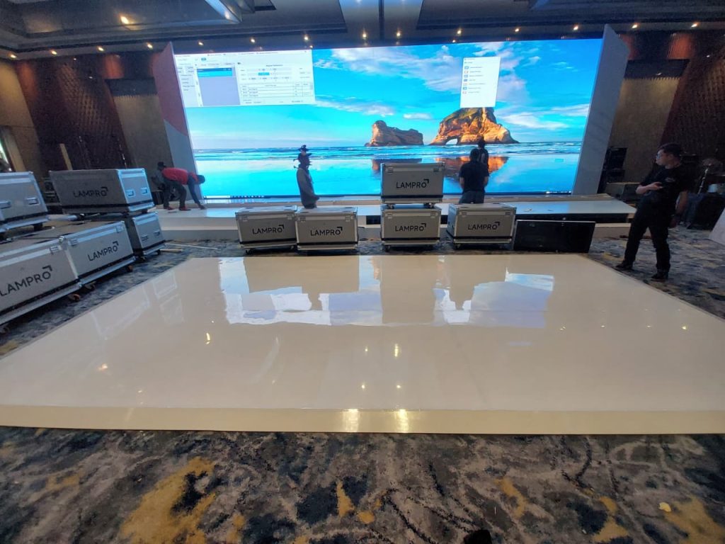 Sewa Dance Floor Melamin Putih