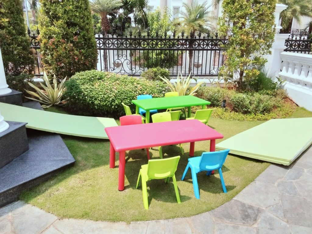 Sewa Kursi Anak Jakarta Pusat