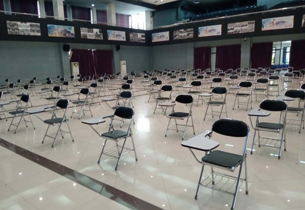 Sewa Kursi Kuliah Bekasi