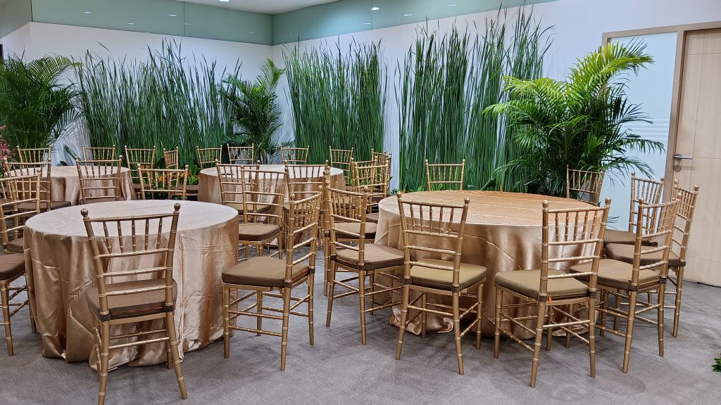 Sewa Kursi Tiffany Gold bekasi