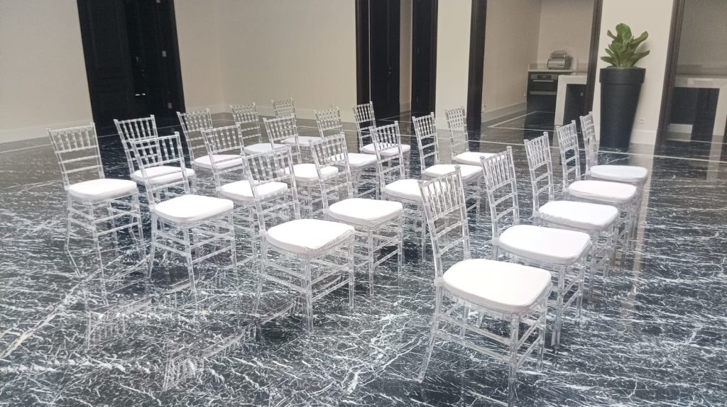 sewa kursi tiffany jakarta selatan 