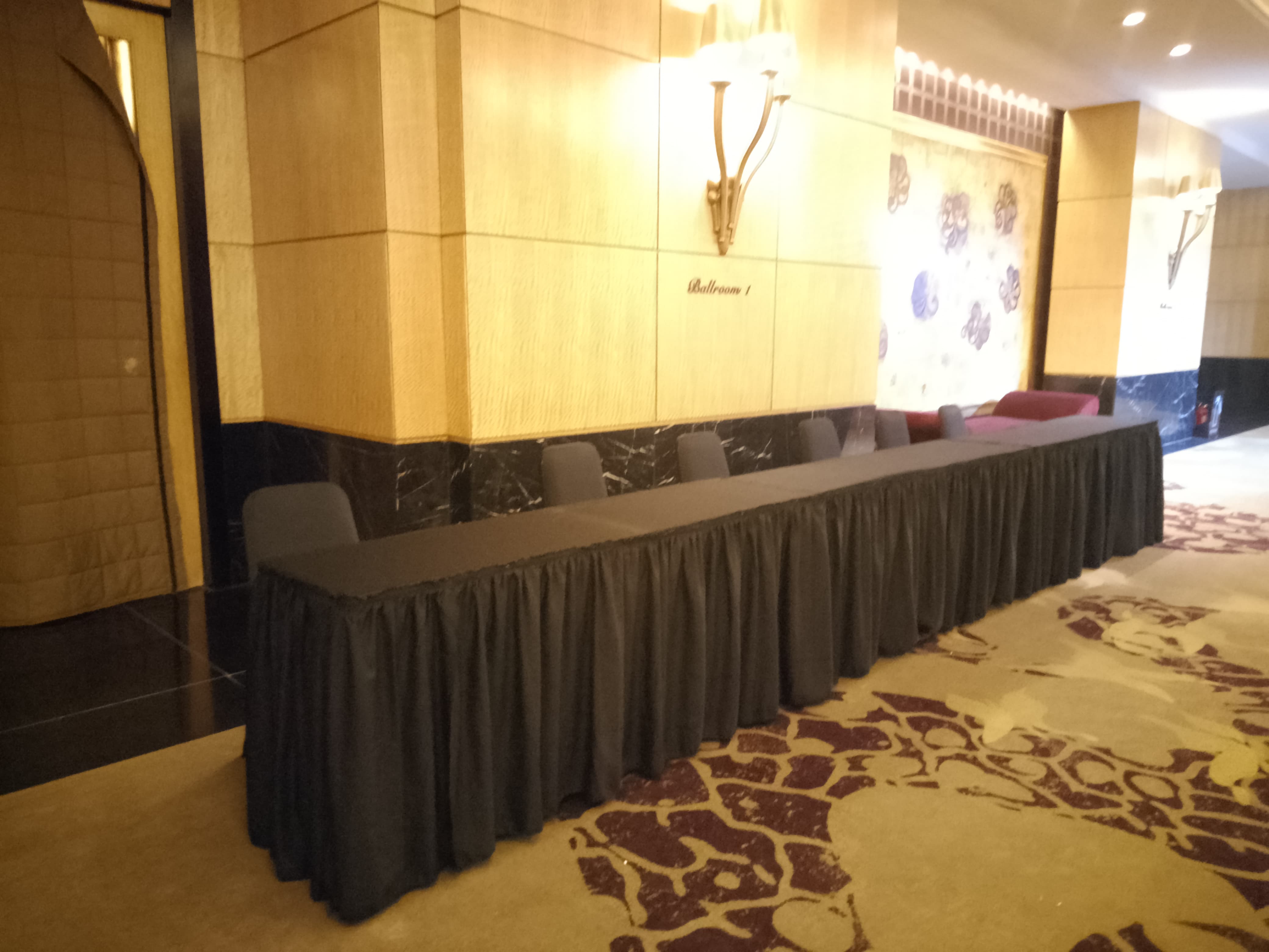 sewa meja ibm bogor