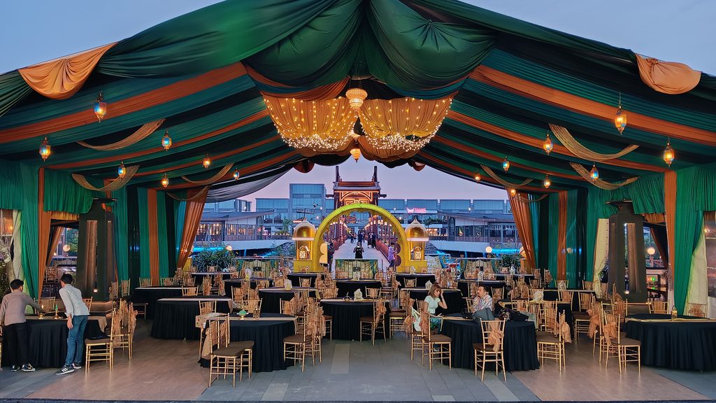 Sewa Kursi Tiffany Jakarta Barat
