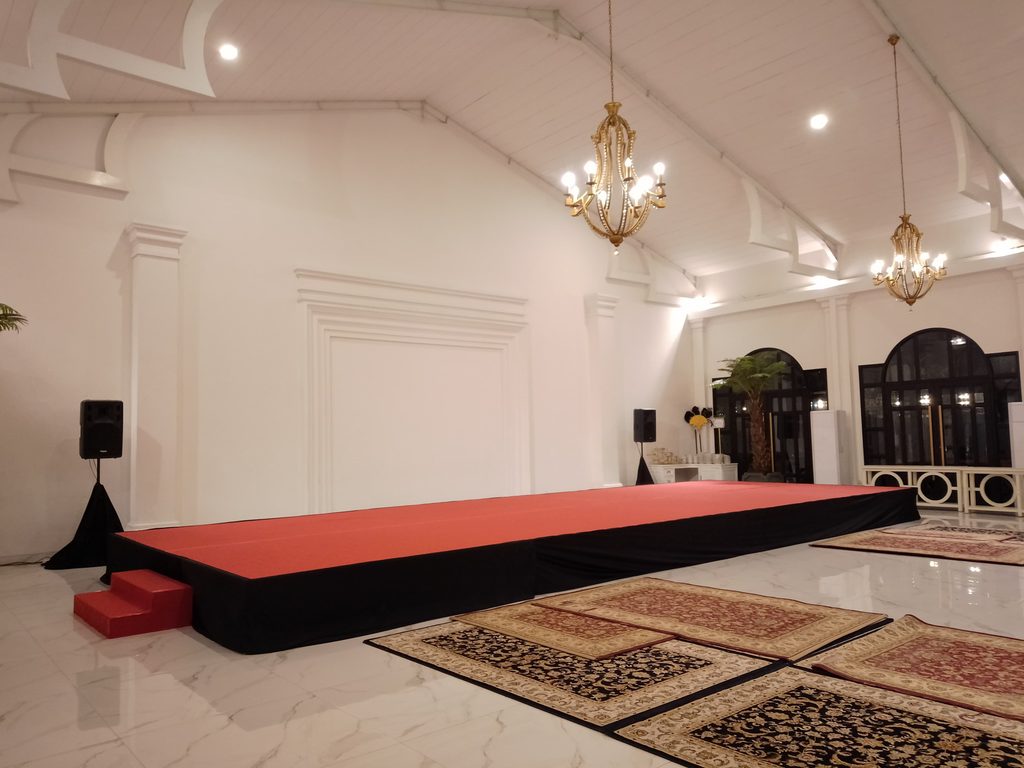Sewa Panggung Custom Jakarta Barat