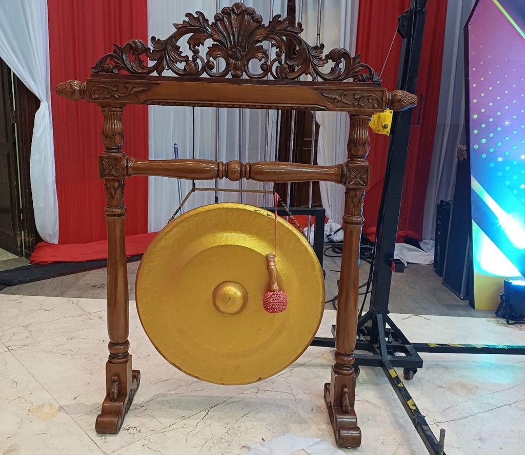 sewa gong peresmian