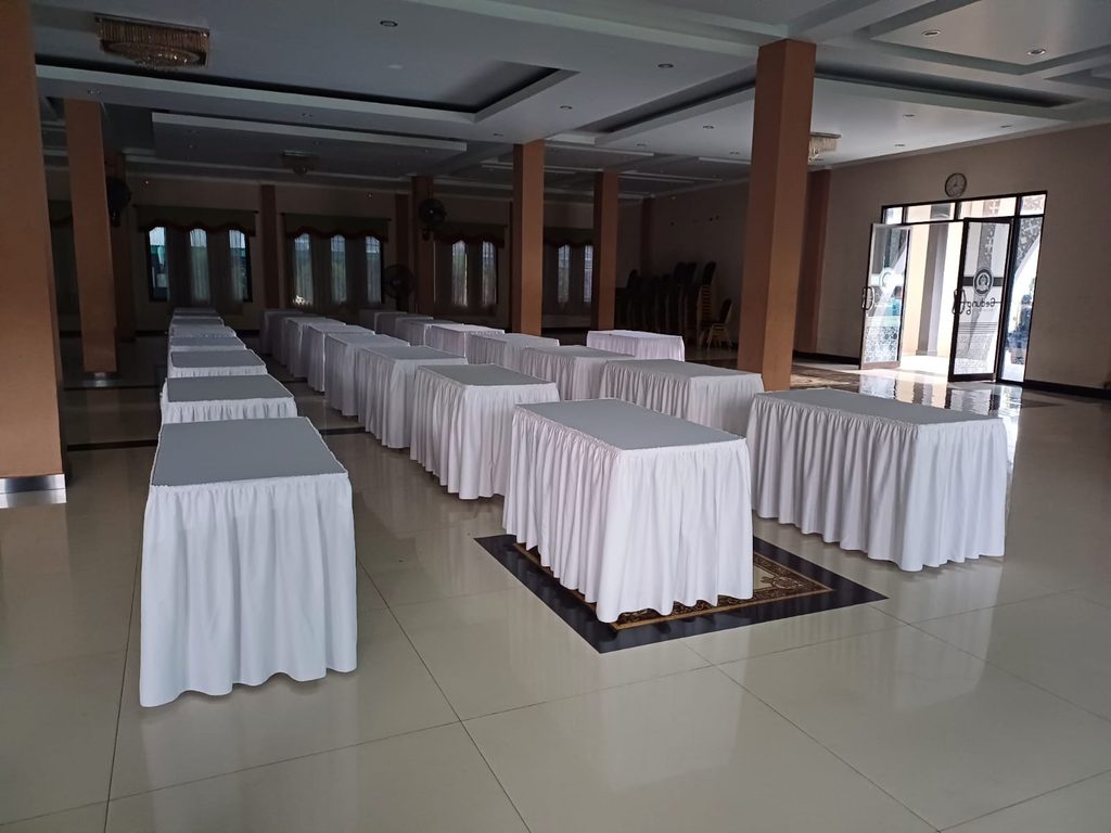 sewa meja kotak bekasi timur