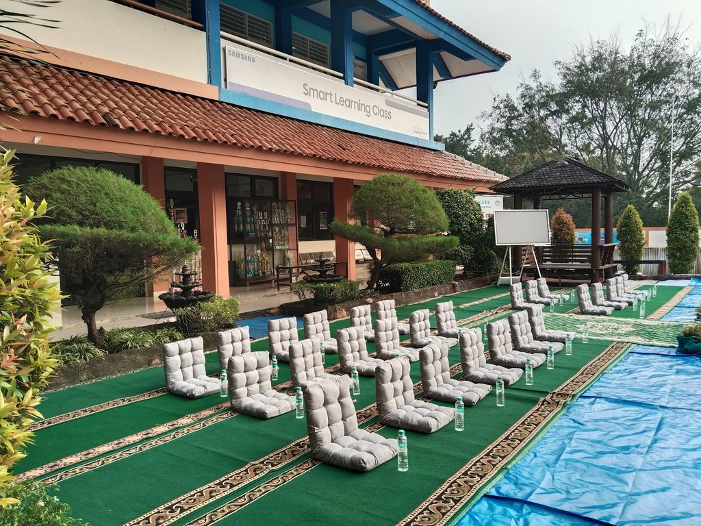 sewa kursi lipat lesehan event-jabodetabek