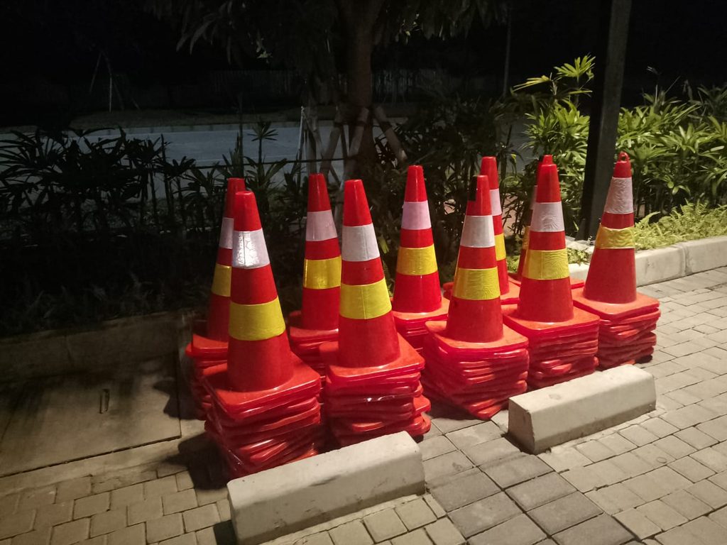 sewa traffi cone event-jabodetabek