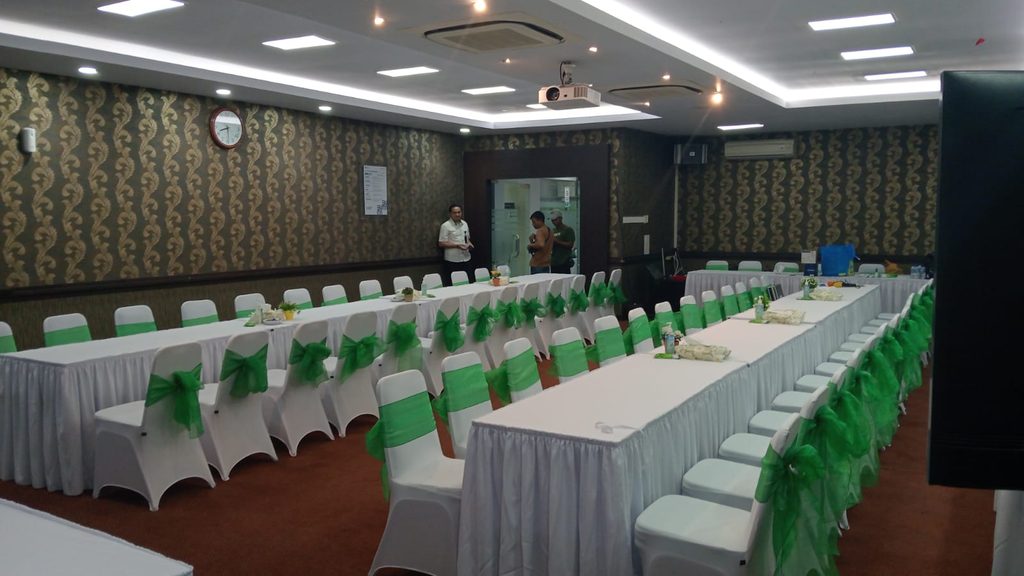 sewa kursi futura bekasi