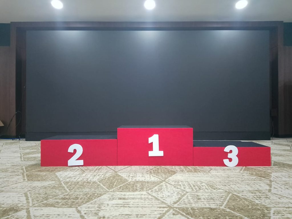 sewa podium juara bekasi timur